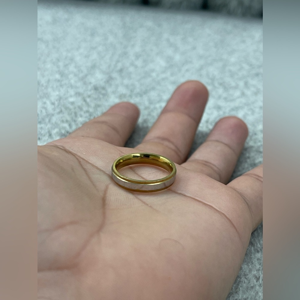 Gold Plated Tone Ring - Picture 2 of 7
